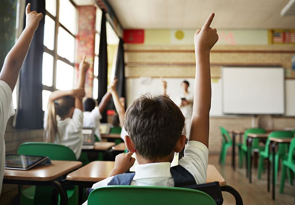 Nova lei estadual garante apoio fonoaudiológico a alunos da rede pública em Minas Gerais