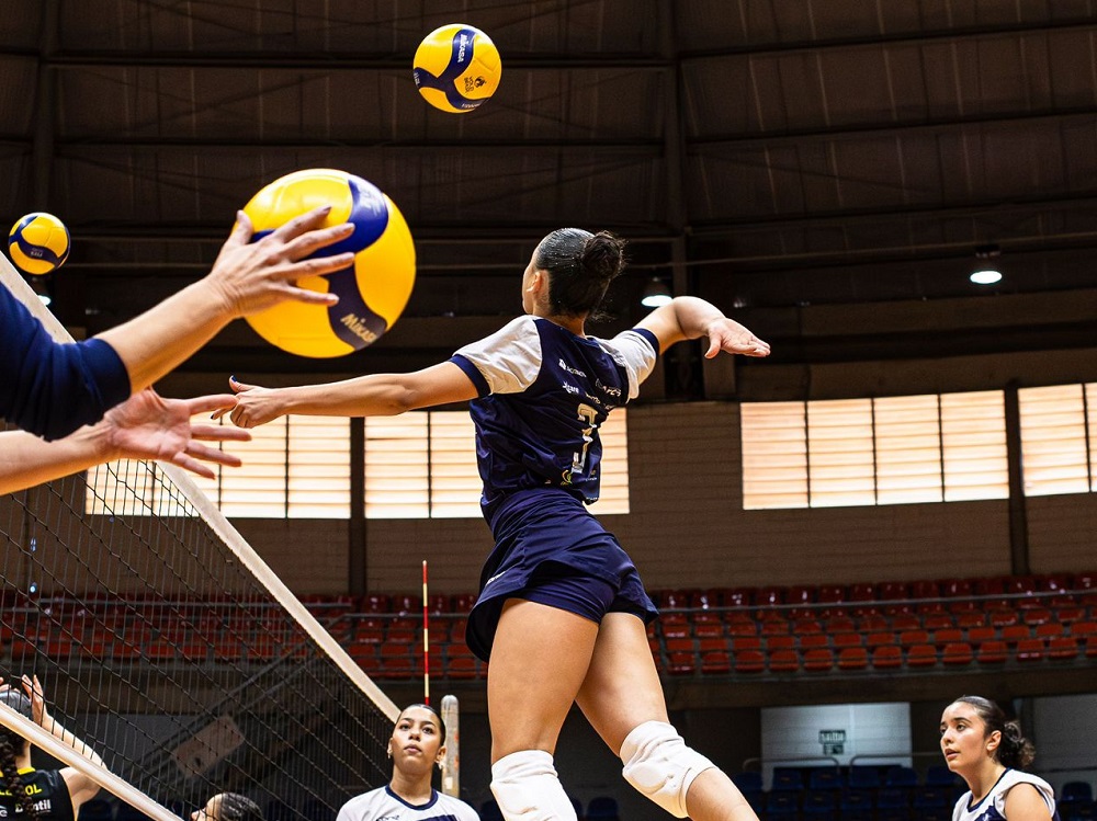 Projeto Meninas de Ouro abre seletiva para novos talentos do voleibol feminino em Araxá