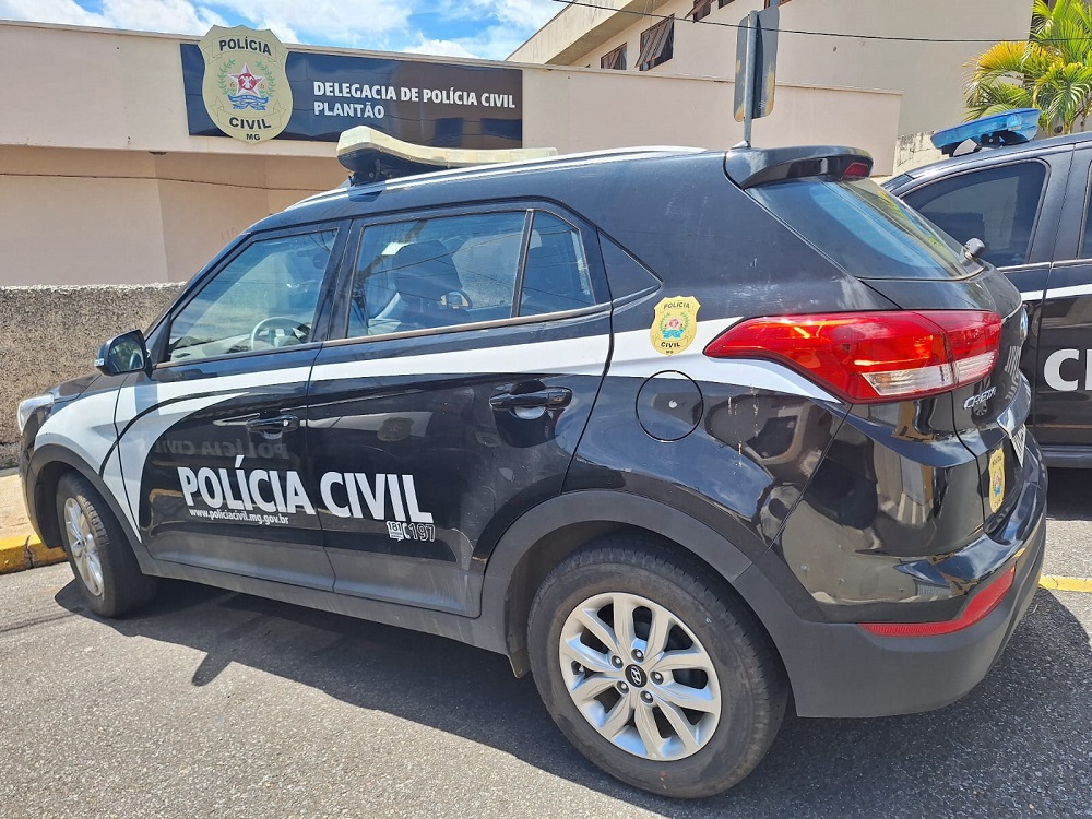 Polícia Civil apreende drogas no bairro Pão de Açúcar em Araxá; suspeito está foragido