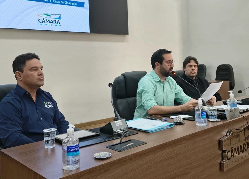 Câmara de Araxá debate revisão do Plano Diretor Estratégico em audiência pública