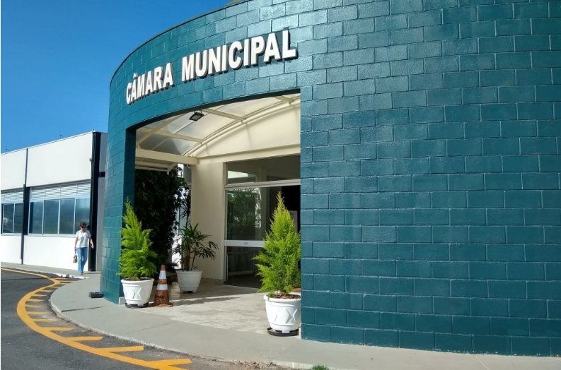 Câmara de Araxá aprova programa República Legal e fomento para entidades sociais