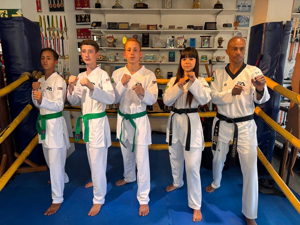 Atletas de Araxá integram Seleção Mineira no Super Campeonato Brasileiro de Taekwondo