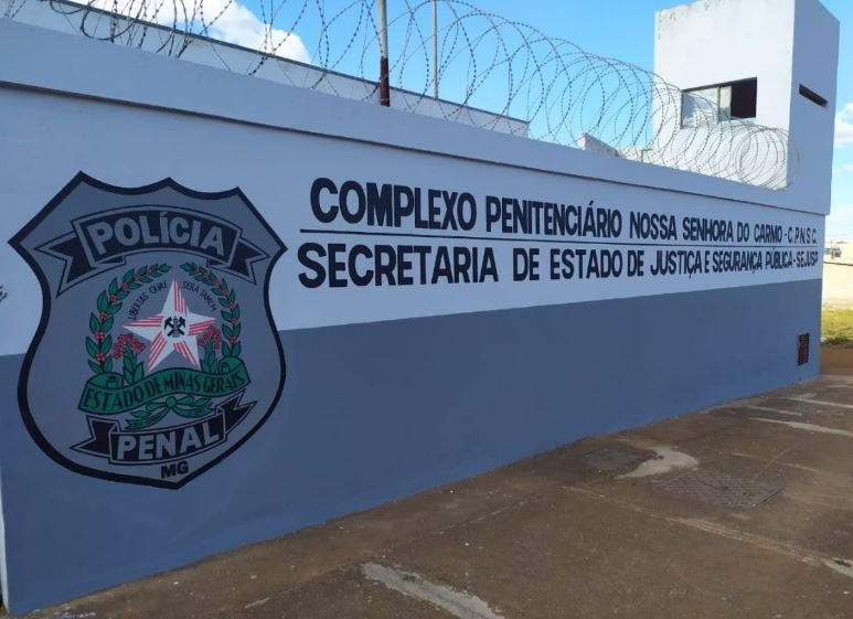 Detento é encontrado morto com bilhete sobre o corpo em presídio de Carmo do Paranaíba